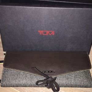 TUMI Jewelry Roll